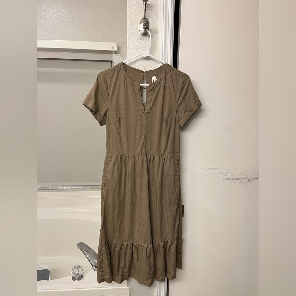 NWOT Pact Organic Canopy Linen Blend Notch Neck Dress in Khaki Green - Picture 6 of 13